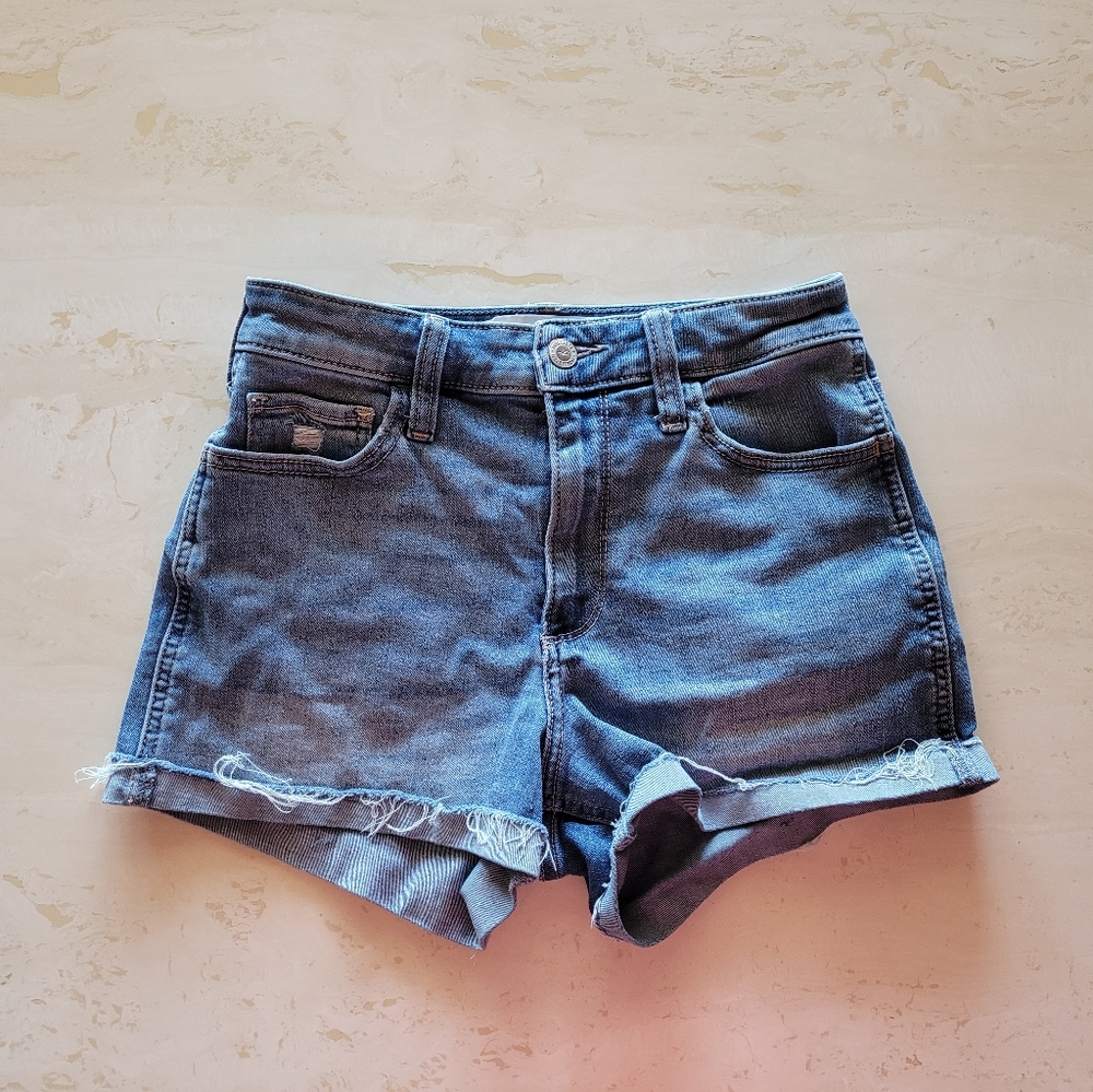 Hollister Jean shirts